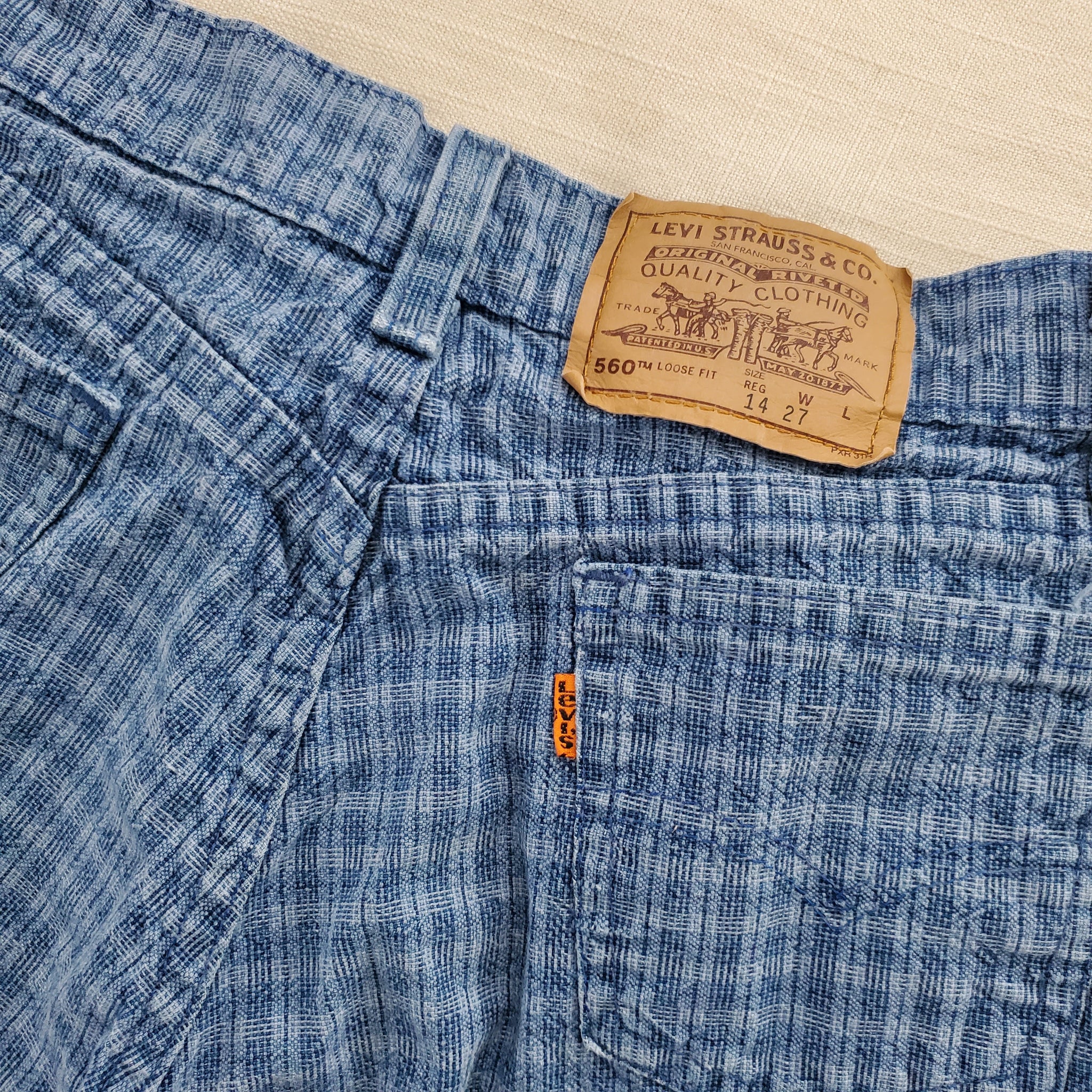 Vintage Levi's 560 Fit Grid Shorts Orange Tab kids 14 – Nostalgic