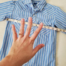 Load image into Gallery viewer, Vintage Wrangler Striped Buttondown Shirt 5t
