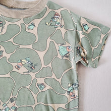 Load image into Gallery viewer, Vintage Camping Camo Tee 4t/5t
