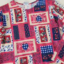 Load image into Gallery viewer, Vintage 90s Heart/Bear Pattern Long Sleeve kids 10/12
