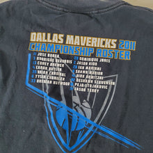 Load image into Gallery viewer, 2011 Dallas Mavs Championship Roster Tee 5t/6
