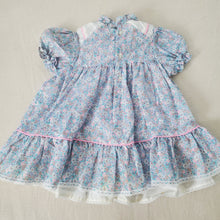 Load image into Gallery viewer, Vintage Small Floral 12-24 months
