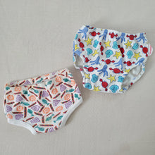 Load image into Gallery viewer, Vintage Summery Bloomers Bundle 3-6 months

