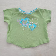 Load image into Gallery viewer, Y2k &quot;Love in my Heart&quot; Tee 6-9 months
