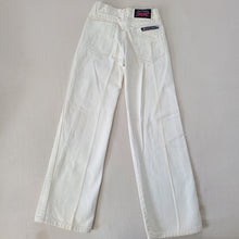 Load image into Gallery viewer, Vintage Brittania White Jeans kids 8 SLIM
