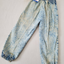 Load image into Gallery viewer, Vintage Deadstock Acid Wash Jogger Jeans 3t
