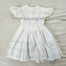 Load image into Gallery viewer, Vintage 50s Floral Eyelet Dress 3t/4t
