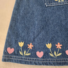 Load image into Gallery viewer, Vintage Y2k Flower Embroidered Skirtall 12-18 months
