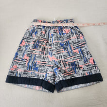 Load image into Gallery viewer, Vintage Surfer/Summery Shorts 5t/6
