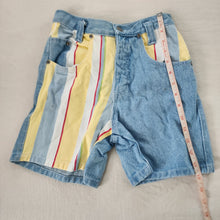 Load image into Gallery viewer, Vintage Striped Jean Shorts kids 10
