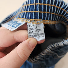 Load image into Gallery viewer, Vintage Jogger Jeans 3t
