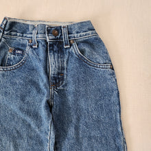 Load image into Gallery viewer, Vintage Lee Blue Jeans 4t
