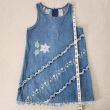 Load image into Gallery viewer, Vintage 90s Denim Ruffle Dress 5t/6
