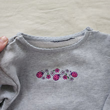 Load image into Gallery viewer, Y2k Ladybug Sweater + Floral Pants Set 4t *flaw
