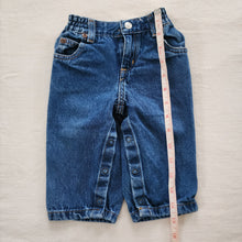 Load image into Gallery viewer, Vintage Gap Elastic Waist Jeans 6-12 months
