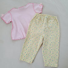 Load image into Gallery viewer, Vintage Pastel Floral Set 2t
