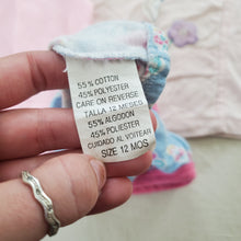 Load image into Gallery viewer, Vintage 3-Piece Girly Bundle 12 months
