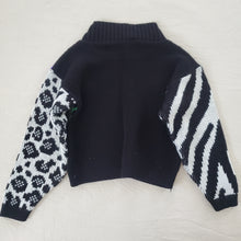 Load image into Gallery viewer, Vintage Animal Block Knit Sweater 3t/4t
