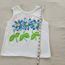 Load image into Gallery viewer, Vintage Spring Flower Tank Top kids 6
