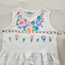 Load image into Gallery viewer, Vintage Summery Floral Flowy Tank Top kids 10/12
