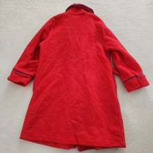 Load image into Gallery viewer, Vintage Charlie Brown &amp; Snoopy Robe 5t/6
