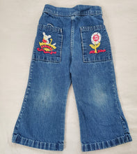 Load image into Gallery viewer, Vintage Mouse &amp; Flower Flared Jeans 2t
