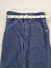 Load image into Gallery viewer, Vintage Sears Soft Jeans 4t *distressed
