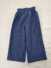 Load image into Gallery viewer, Vintage Healthtex Girly Wife Leg Pants 3t
