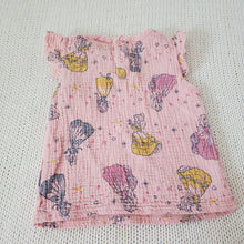 Load image into Gallery viewer, Disney Princess Shirt 3t
