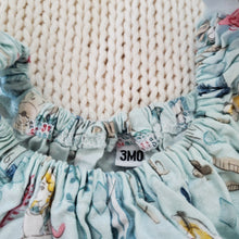 Load image into Gallery viewer, Alice In Wonderland Baby Romper 3 Months

