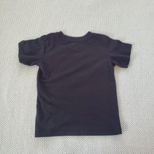 Load image into Gallery viewer, Johnny Cash Black Tee 3t

