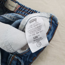 Load image into Gallery viewer, Vintage Levi&#39;s 526 Fit Distressed Jeans kids 7
