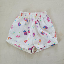 Load image into Gallery viewer, Vintage Girly Bears Shorts 6-12 months

