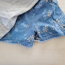 Load image into Gallery viewer, Vintage 90s Floral Skort kids 6
