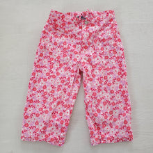 Load image into Gallery viewer, Vintage Y2k Oshkosh Floral Kapris 4t
