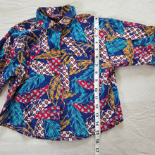 Load image into Gallery viewer, Vintage Summer Pattern Shirt 4t/6
