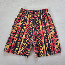 Load image into Gallery viewer, Vintage Surfer Summer Shorts.kids 6/7
