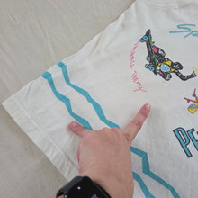Load image into Gallery viewer, Vintage Skateboarding Tank Top kids 8/10
