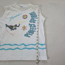 Load image into Gallery viewer, Vintage Skateboarding Tank Top kids 8/10
