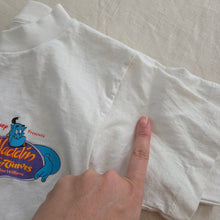 Load image into Gallery viewer, Vintage Aladdin King of Thieves Tee kids 8/10

