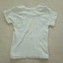 Load image into Gallery viewer, Vintage Chevrolet &quot;America&#39;s Favorites&quot; Tee 3t
