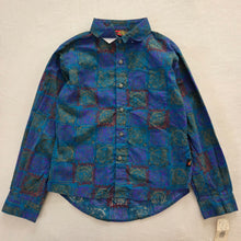 Load image into Gallery viewer, Vintage Pattern Buttondown Shirt kids 6/7 *flaw
