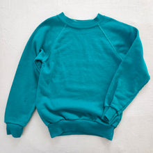 Load image into Gallery viewer, Vintage Green Blank Crewneck kids 6/7
