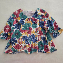 Load image into Gallery viewer, Vintage Floral Flowy Top kids 7/8 *flaw
