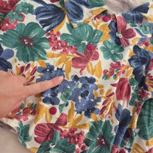 Load image into Gallery viewer, Vintage Floral Flowy Top kids 7/8 *flaw
