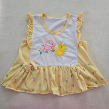 Load image into Gallery viewer, Vintage Elephants Floral Sleeveless Top 2t
