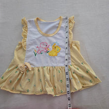 Load image into Gallery viewer, Vintage Elephants Floral Sleeveless Top 2t
