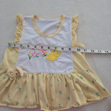 Load image into Gallery viewer, Vintage Elephants Floral Sleeveless Top 2t
