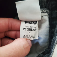 Load image into Gallery viewer, Vintage Levi's 560 Fit Black Jeans Orange Tab 5t
