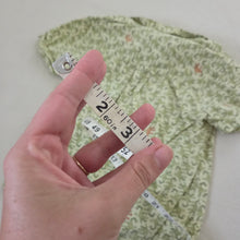 Load image into Gallery viewer, Y2k Lizards Casual Buttondown Shirt 2t/3t
